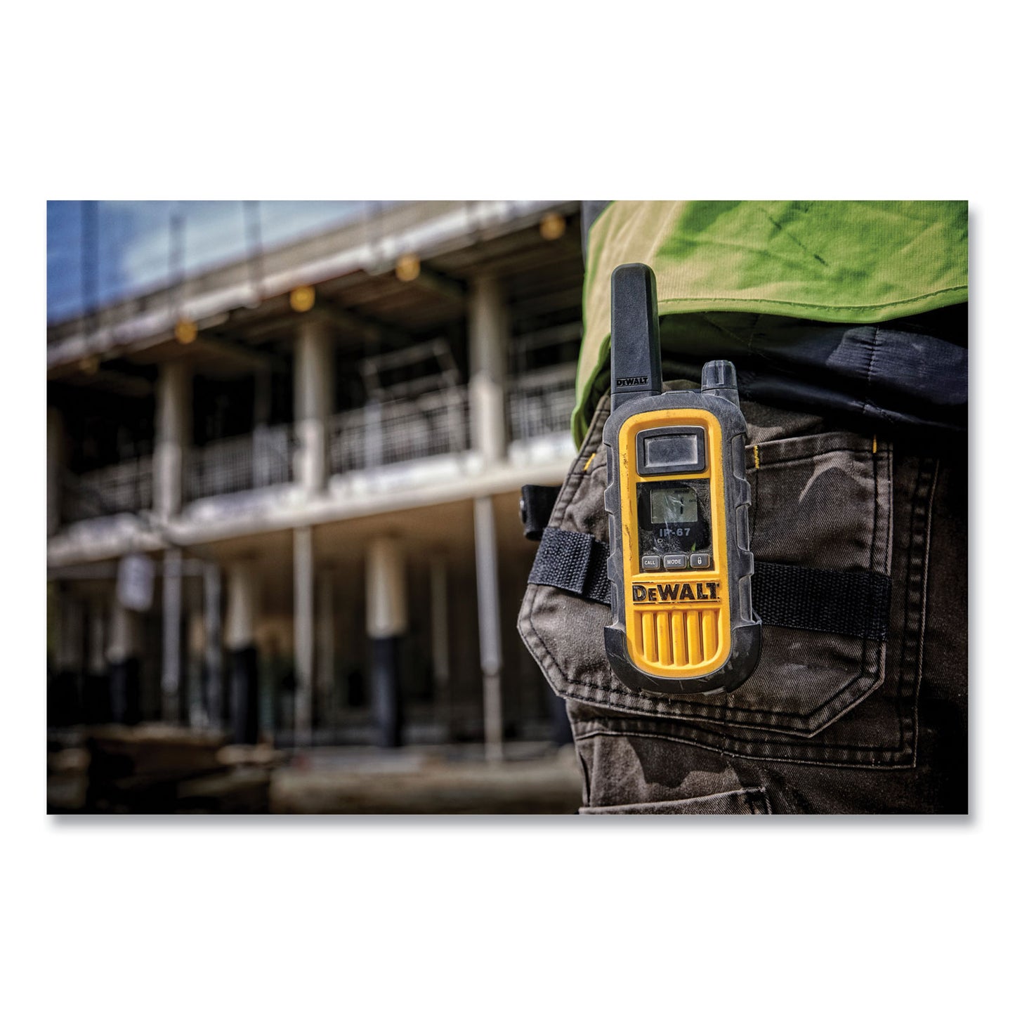 DXFRS800BCH FRS Two-Way Radios, 6 Radios, 2 W, 22 Channels